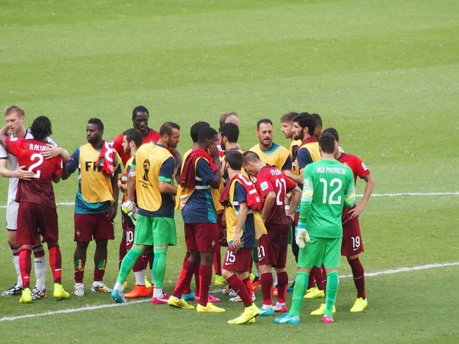 緊急ミーティング？