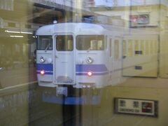 富山で急行型電車に遭遇。
