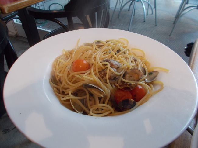 ボンゴレ。<br />麵はやや硬めでしたが、本場のボンゴレを堪能しました。