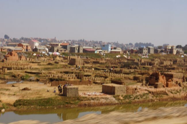 アンタナナリブまで戻って来ました。