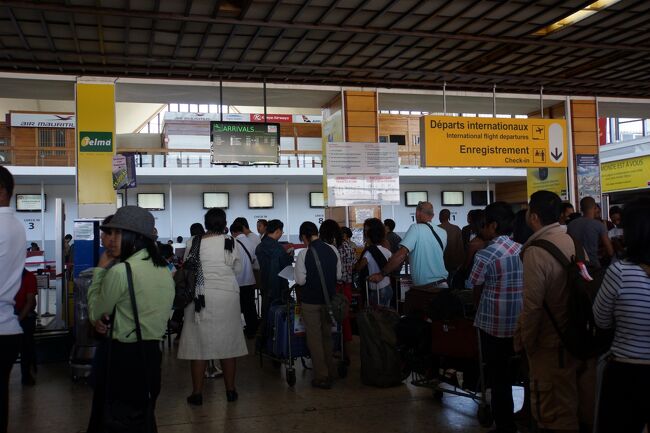 無事マダガスカルを出国。