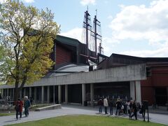 ヴァーサ号博物館(Vasamuseet)とギャレー造船所通り(Galärvarvsvägen)

http://www.vasamuseet.se/