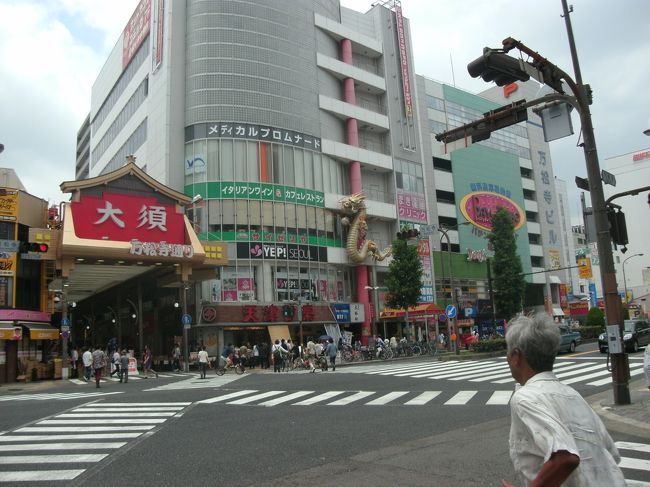 帰りに300m南に有る大須のアメ横に立ち寄り、不調のパソコンの原因解明のためのパーツを購入です。