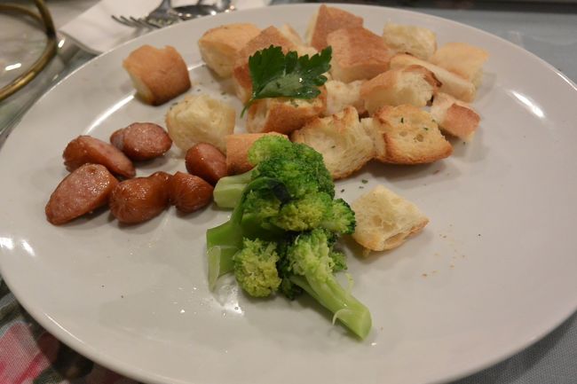 イタリアンレストラン『Cannery Row』