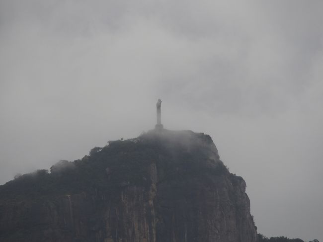 今日は一日中こんな感じ。丘に登るチャンスがなかなか巡ってこない