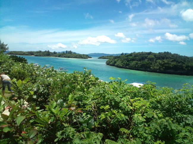 ６月の梅雨時期とは思えません。空はどこまでも青く、海も青い！