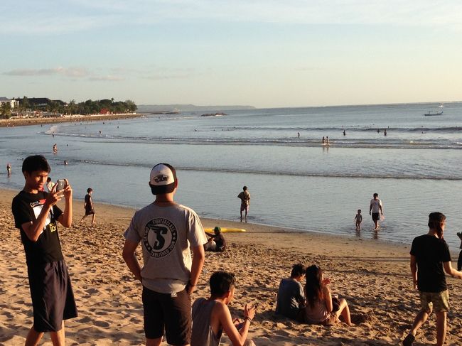 クタビーチ。泳ぐ気にはなりません。<br />