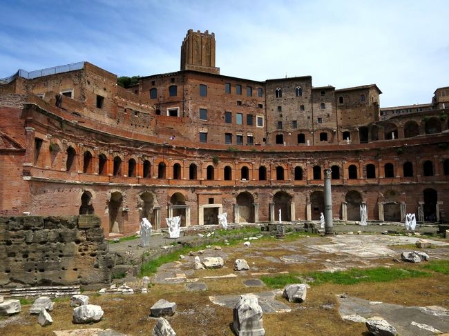 イタリア南部から中部へ 気まま旅15 15 ローマ 2日目 クリプタ バルビ トラヤヌスの市場 ローマ イタリア の旅行記 ブログ By めておら さん フォートラベル