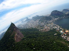 しかし来年のオリンピックは、リオデジャネイロが会場になる為、『リオデジャネイロ・オリンピック』と呼ばれています。