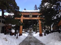 時間があったので「秋の高山祭」で有名な"櫻山八幡宮"に参拝して来ました