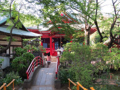 せっかく井の頭公園に来たので、弁天さまにご挨拶。
財と才を授けてくださる神様だそうです。
神様、どうぞよろしくお願いします。