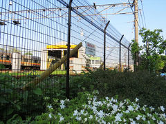 京王電鉄富士見ヶ丘検車区が見えてきました。