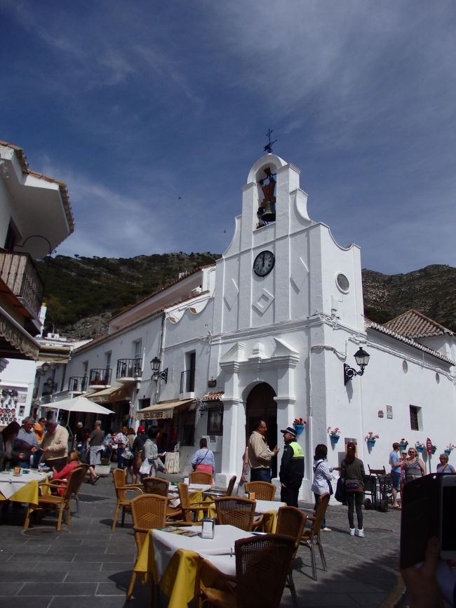 ５日目はミハスへ<br />らしい教会