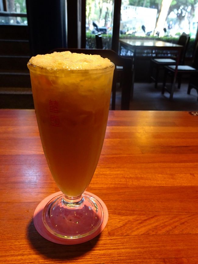 確か、紅茶の檸檬だったかな？？８０元でした。