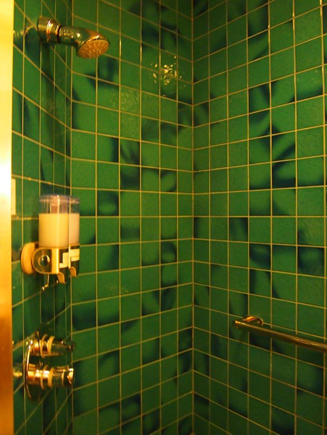 さっぱり、スッピンで出かけましょうか。