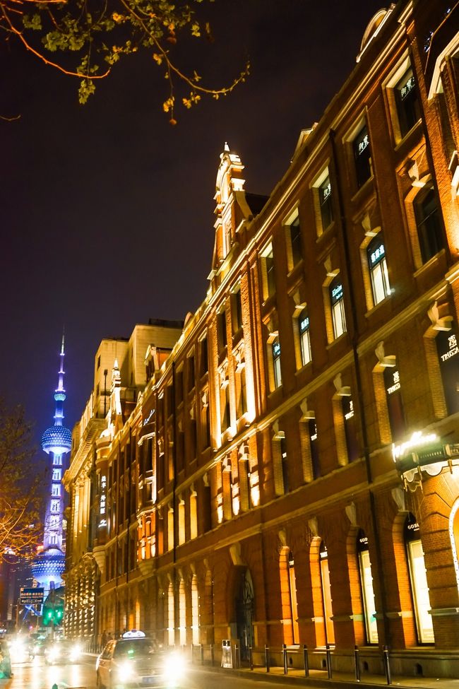 さあ裏外灘から外灘に(*ﾟ▽ﾟ*)