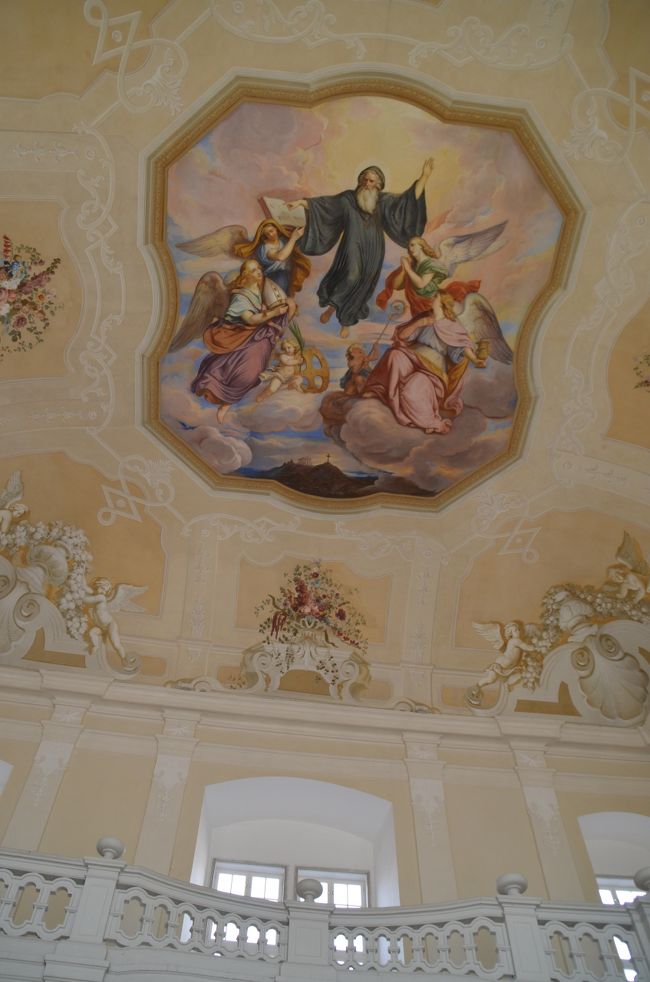 修道院の天井画