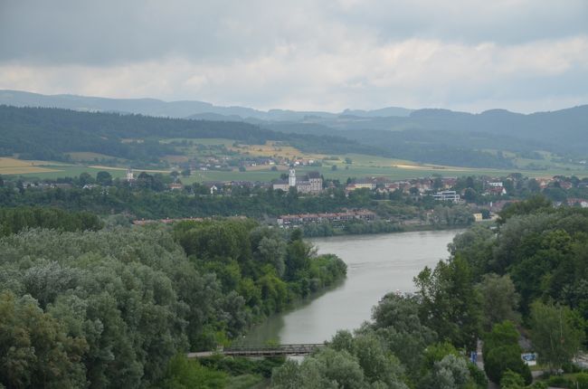 ヴァッハウ渓谷の眺め