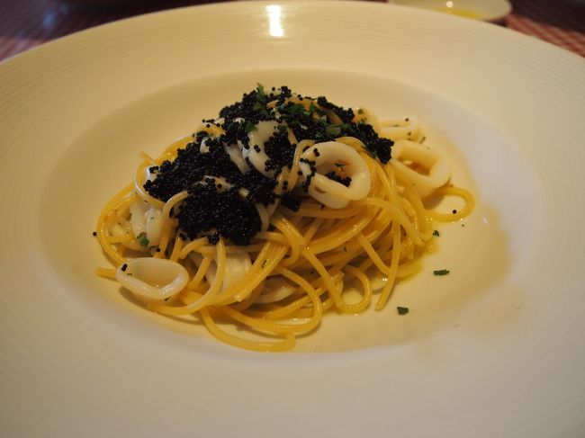 イカと魚卵のパスタ<br /><br />先程の方言で言うと・・・イカとこっこのパスタ(>_<)<br /><br />