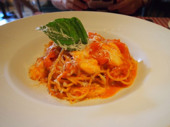 Yちゃん注文パスタ<br />トマトと何だっけ？<br /><br />イタリアンだけにボーノ!