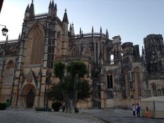 バターリャ修道院
この時点で午後８時半を回っていました。