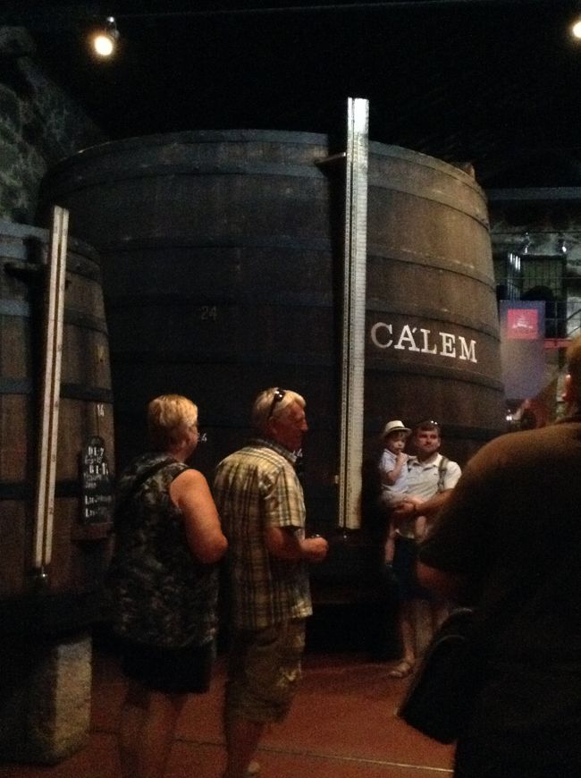 巨大なポートワインの樽