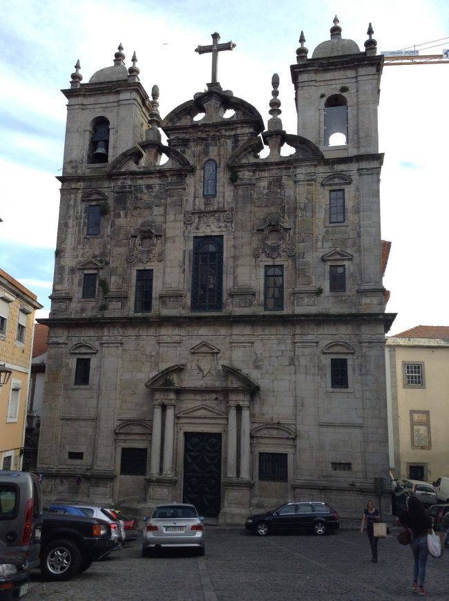 迷い込んだ地味な路地に世界遺産の教会<br /><br />Igreja de S. Joao Novo