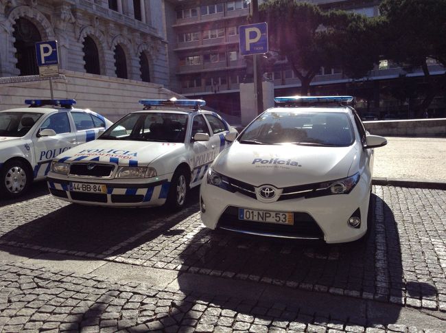 警察車両、パトロールカーを写すのが好きなんです。