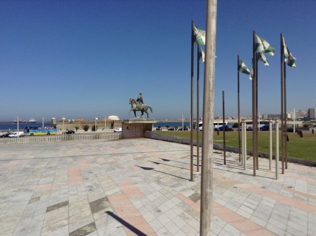 途中で昨日と違う景色になって来ました。<br /><br />後で分かった事ですが、２ルートあった様です。