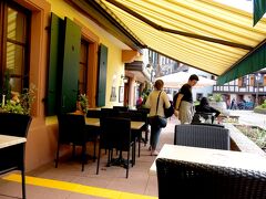 1320　Hotel Moutonに．