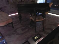 ショパン博物館では「最後のピアノ」や「革命」の直筆譜を見て感動。