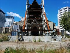 翌日市内観光する。中心部は5年前のカンタベリー地震で古い建物は倒壊していて、有名な大聖堂もまだ復興されていない。