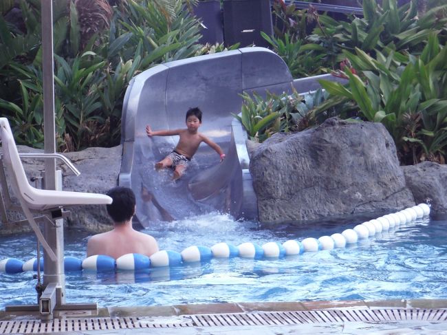 きたー！<br /><br />120センチ以下のお子さんはアームリングがいります。