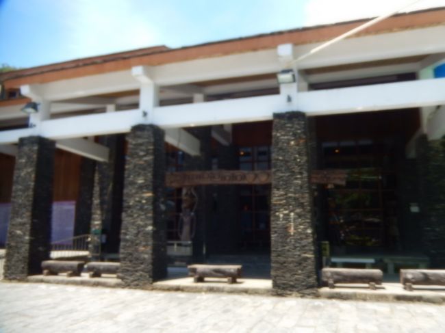 台湾原住民族文化園區、工芸館やお土産売り場があります