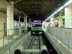 小雨が降ってきた

　春雨じゃ濡れて行こう

　　上野駅　少なくなった　上野発　高崎線に乗り

　　　帰宅　

　　　　　　　　　　　　　　　　終わり