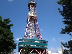 ここからは、ベタな札幌観光です。

テレビ塔。
