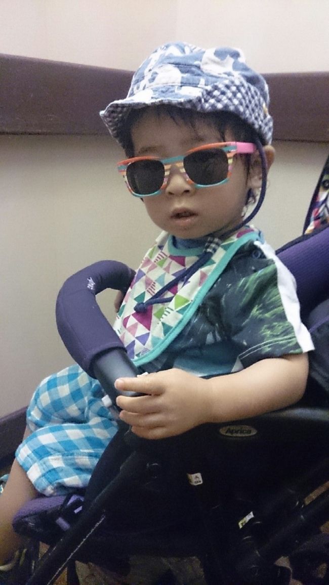 子供用のサングラスゲット♪