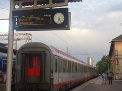 ザグレブ駅
ザグレブよりリュブリャーナに向います（6:50-9:06)
