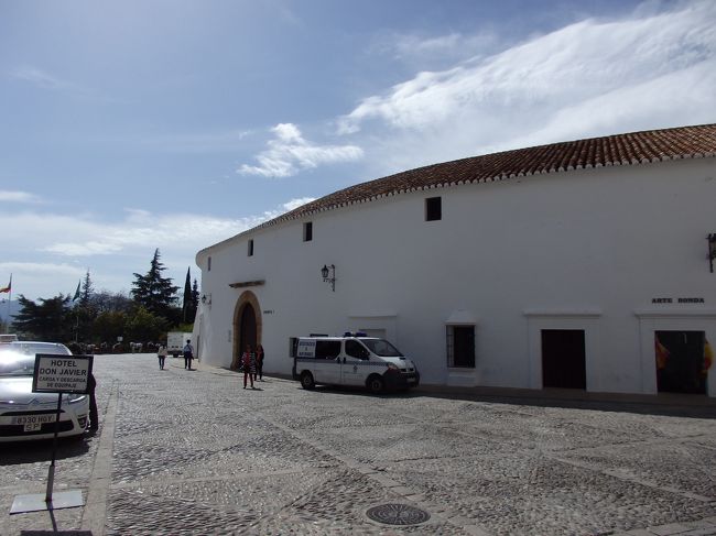 最古？の闘牛場