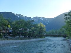 河童橋と穂高連峰