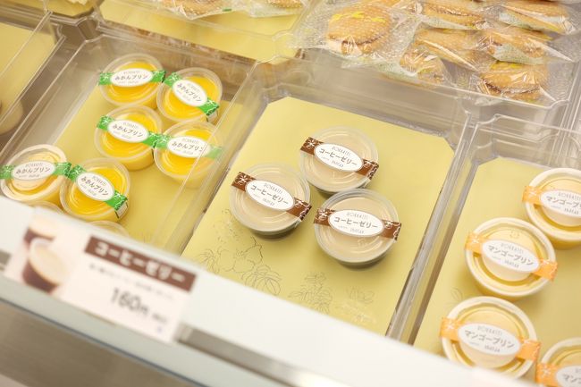 札幌食べるだけ旅行 オープン間もない六花亭札幌本店にも行ったよ お土産 北海道の旅行記 ブログ By Skigchさん フォートラベル