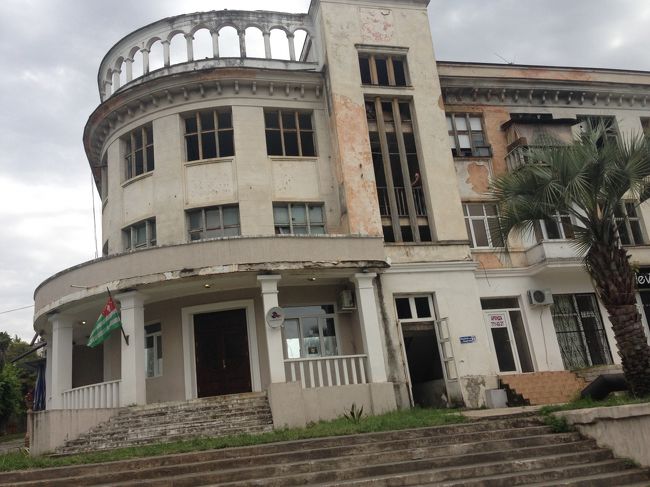ジョージア グルジア と未承認国家アブハジアの旅4 アブハジア入国と首都スフミ その他の都市 ジョージア グルジア の旅行記 ブログ By Hiro Kayさん フォートラベル ジョージア グルジア と未承認国家アブハジアの旅4 アブハジア入国と首都スフミ その他の都市 ジョージア グルジア の旅行記 ブログ By Hiro Kayさん フォートラベル