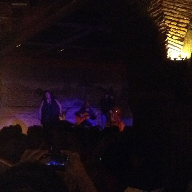 それからメインのファド