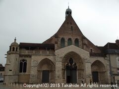 サン タユール教会