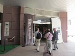最初の訪問先は深川江戸資料館。前回のツアーで訪れた両国の江戸東京博物館より二回りくらい小さく感じる。