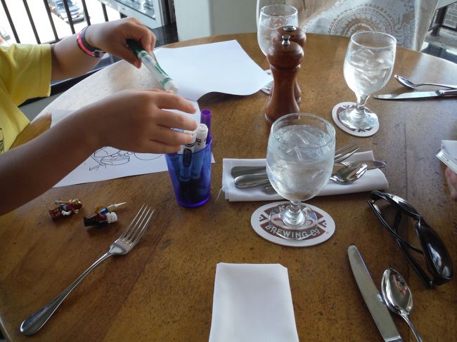 ぬり絵をもらいました。