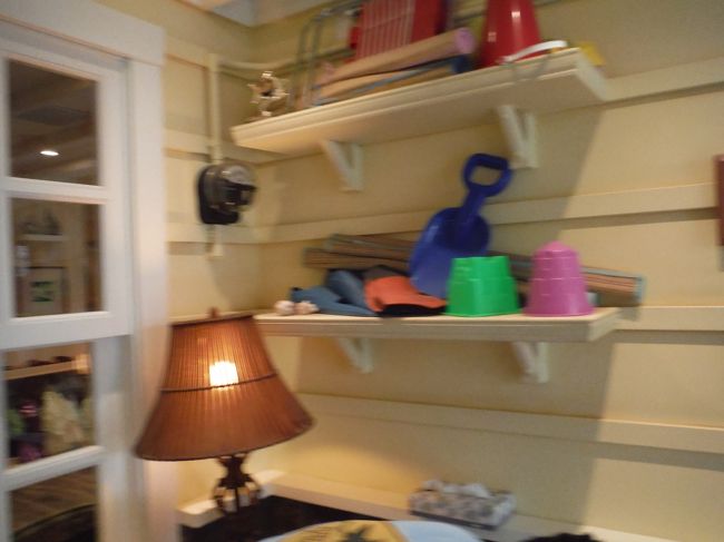 急いでアンティーズビーチハウスへ。