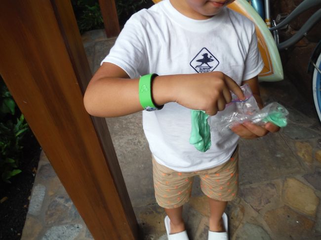 １時間たったのでお迎えにいきます。<br /><br />白衣を着てステッチがきてくれて、スライムを作ったよーと楽しそうにお話してくれました。お友達もできたみたい。