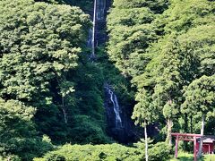 最上峡芭蕉ライン舟下り 日本の滝百選「白糸の滝」落差123m