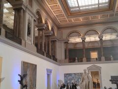 12/3 15:00
三回目の王立美術館
第一水曜日は午後から無料です。